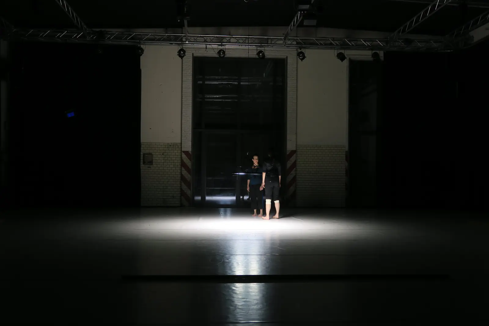 Quatuor for two dancers — cover photograph