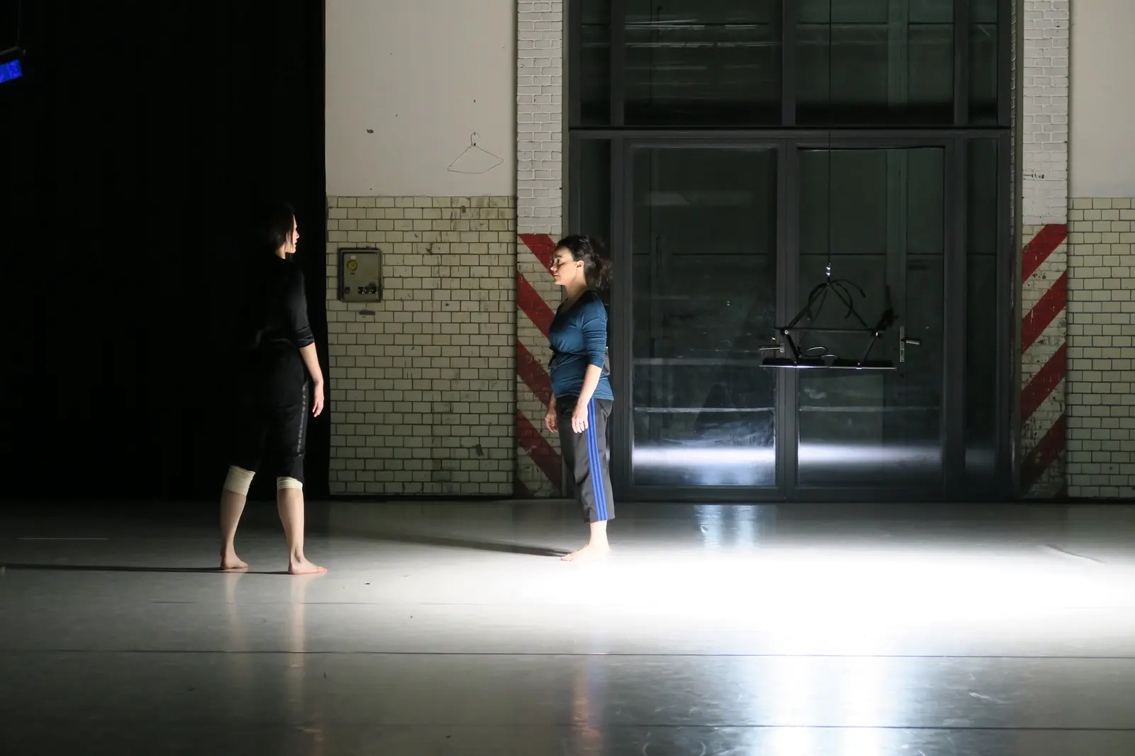 Quatuor for two dancers — photograph 2 of 9